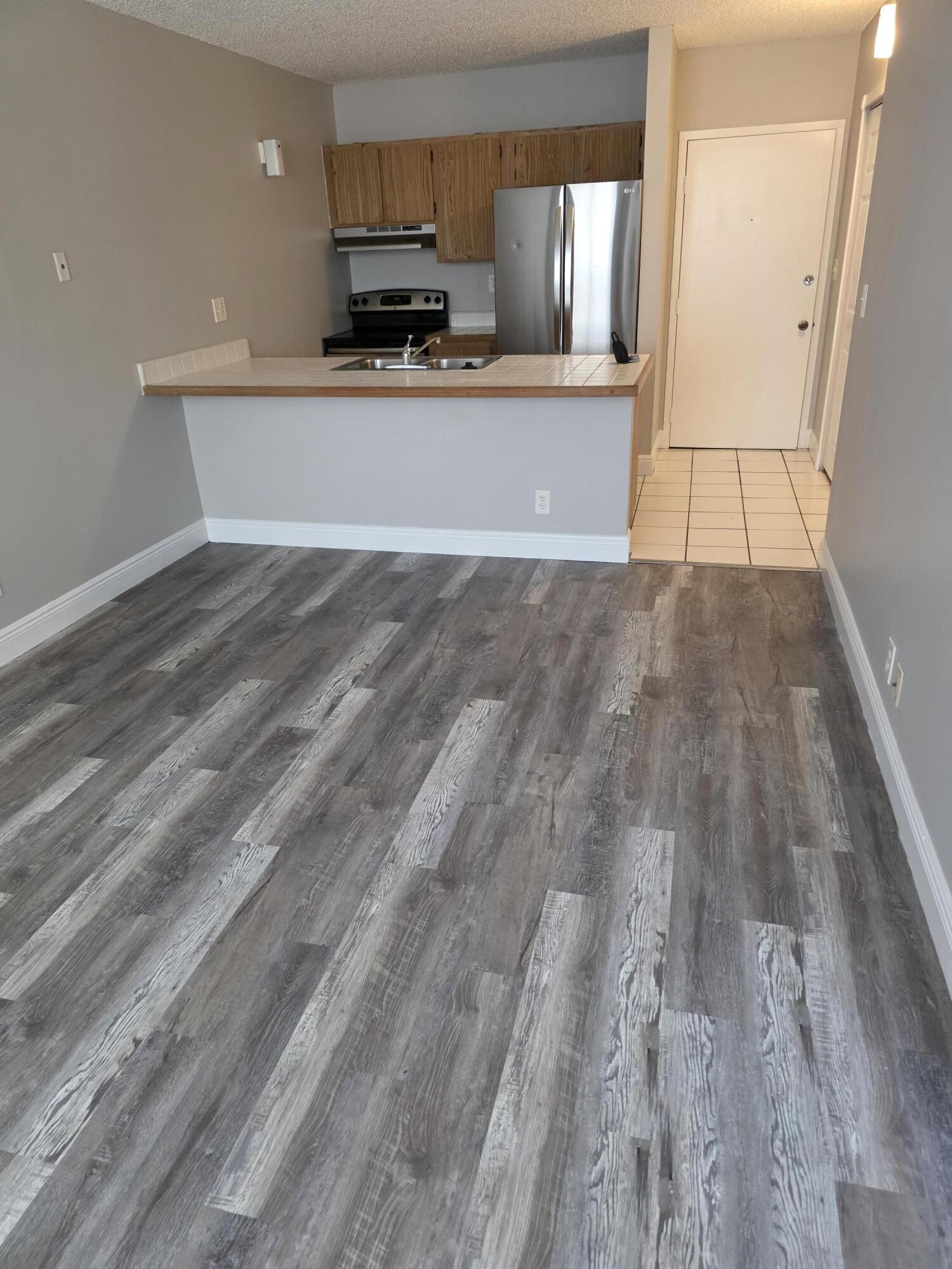 2401 Riverside Dr #411-b - 2401 Riverside Dr #411-b, Coral Springs, FL 33065 Luxury Property | Jose Angel Pina
