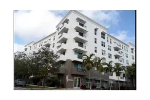2421 NE 65th St, Fort Lauderdale, FL 33308 - Photo 1