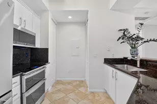 403 S Sapodilla Ave, West Palm Beach, FL 33401 - Photo 9
