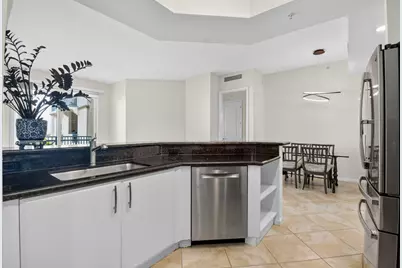403 S Sapodilla Avenue #706, West Palm Beach, FL 33401 - Photo 9