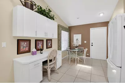5590 Royal Lake Circle, Boynton Beach, FL 33437 - Photo 19