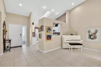 5590 Royal Lake Circle, Boynton Beach, FL 33437 - Photo 13