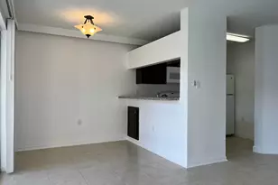18106 Glenmoor Dr, West Palm Beach, FL 33409 - Photo 15