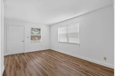 2141 NE 42nd Street #101, Lighthouse Point, FL 33064 - Photo 7
