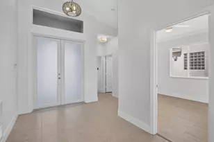 19303 SW 60th Ct, Pembroke Pines, FL 33332 - Photo 7