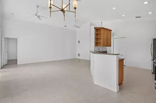 19303 SW 60th Ct, Pembroke Pines, FL 33332 - Photo 13