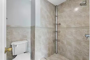 3904 Sanctuary Dr, Coral Springs, FL 33065 - Photo 39