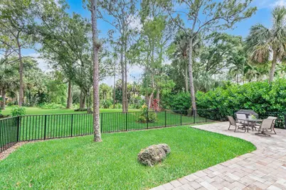 3904 Sanctuary Drive, Coral Springs, FL 33065 - Photo 9