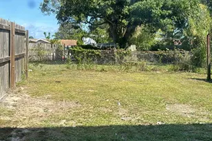3734 Avenue S, Riviera Beach, FL 33404 - Photo 13