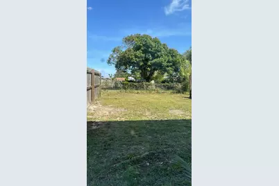 3734 Avenue S, Riviera Beach, FL 33404 - Photo 13