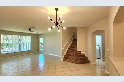 2124 Oakmont Drive, Riviera Beach, FL 33404 - Photo 5
