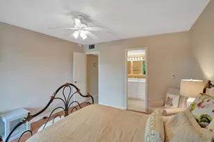 2003 Granada Dr, Coconut Creek, FL 33066 - Photo 11