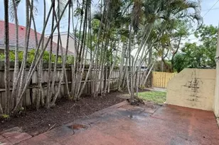 103 NE 28th St, Boca Raton, FL 33431 - Photo 43