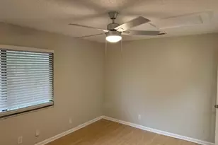 103 NE 28th St, Boca Raton, FL 33431 - Photo 35