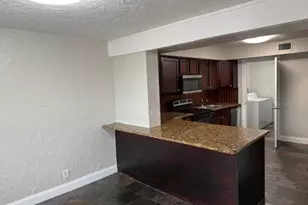 103 NE 28th St, Boca Raton, FL 33431 - Photo 1