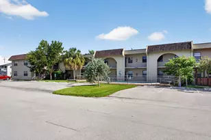 2141 NE 42nd St, Lighthouse Point, FL 33064 - Photo 3