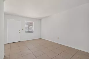 2141 NE 42nd St, Lighthouse Point, FL 33064 - Photo 7