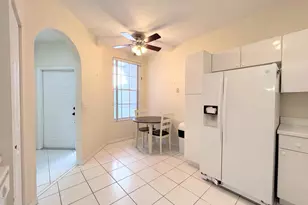 7910 Laina Ln, Boynton Beach, FL 33437 - Photo 11