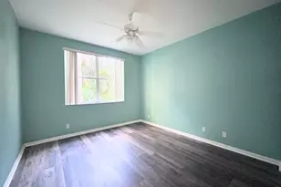 7910 Laina Ln, Boynton Beach, FL 33437 - Photo 23