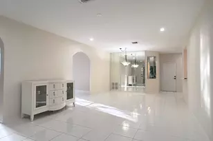 7910 Laina Ln, Boynton Beach, FL 33437 - Photo 5