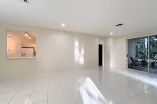 7910 Laina Ln, Boynton Beach, FL 33437 - Photo 3