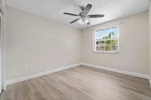 10425 Buena Ventura Dr, Boca Raton, FL 33498 - Photo 21