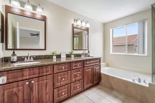 10425 Buena Ventura Dr, Boca Raton, FL 33498 - Photo 17