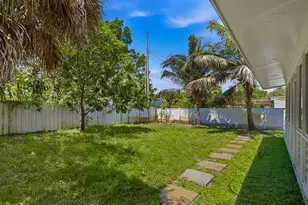 422 49th St, West Palm Beach, FL 33407 - Photo 29