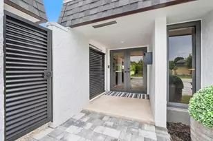 4800 Queen Palm Ln, Tamarac, FL 33319 - Photo 5