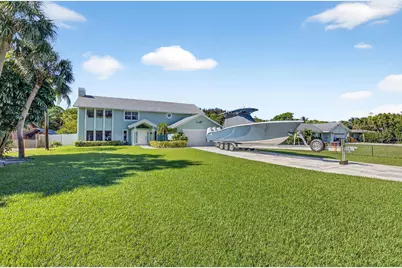 6701 Hillside Lane, Lake Worth, FL 33462 - Photo 3