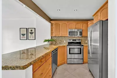 3675 N Country Club Drive #2405, Aventura, FL 33180 - Photo 5
