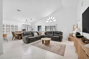 6852 Bitterbush Pl, Boynton Beach, FL 33472 - Photo 15