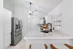 6852 Bitterbush Pl, Boynton Beach, FL 33472 - Photo 9