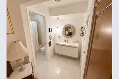 5570 Tamberlane Circle #329, Palm Beach Gardens, FL 33418 - Photo 11