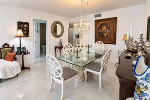 5570 Tamberlane Cir, Palm Beach Gardens, FL 33418 - Photo 1