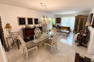5570 Tamberlane Cir, Palm Beach Gardens, FL 33418 - Photo 5