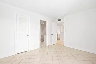8 Royal Palm Way, Boca Raton, FL 33432 - Photo 31