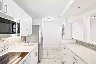 8 Royal Palm Way #3020, Boca Raton, FL 33432 - Photo 9