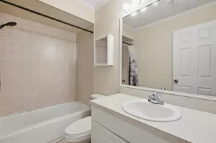 1010 SE Euclid Ln, Port Saint Lucie, FL 34983 - Photo 1