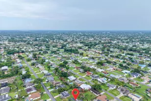 1010 SE Euclid Ln, Port Saint Lucie, FL 34983 - Photo 15