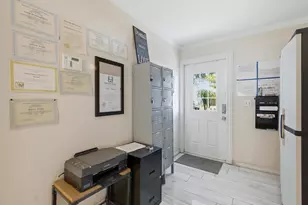 1010 SE Euclid Ln, Port Saint Lucie, FL 34983 - Photo 5
