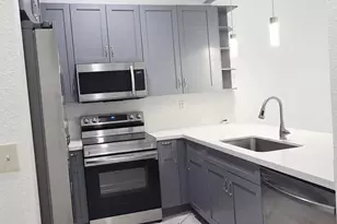 8320 Lagos De Campo Blvd, Tamarac, FL 33321 - Photo 3
