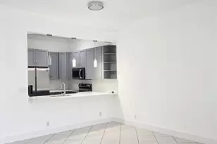 8320 Lagos De Campo Blvd, Tamarac, FL 33321 - Photo 5