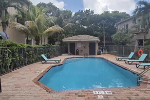 8320 Lagos De Campo Blvd, Tamarac, FL 33321 - Photo 29