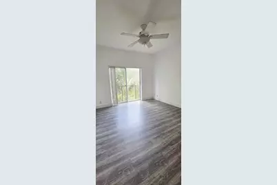 8320 Lagos De Campo Boulevard, Tamarac, FL 33321 - Photo 23