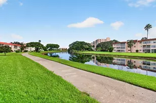 4 Abbey Ln, Delray Beach, FL 33446 - Photo 37