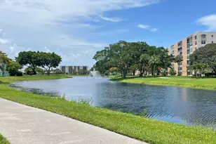 4 Abbey Ln, Delray Beach, FL 33446 - Photo 1