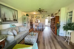 4 Abbey Ln, Delray Beach, FL 33446 - Photo 9
