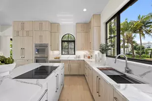 257 E Lakewood Rd, West Palm Beach, FL 33405 - Photo 19