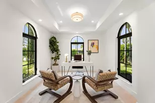 257 E Lakewood Rd, West Palm Beach, FL 33405 - Photo 9